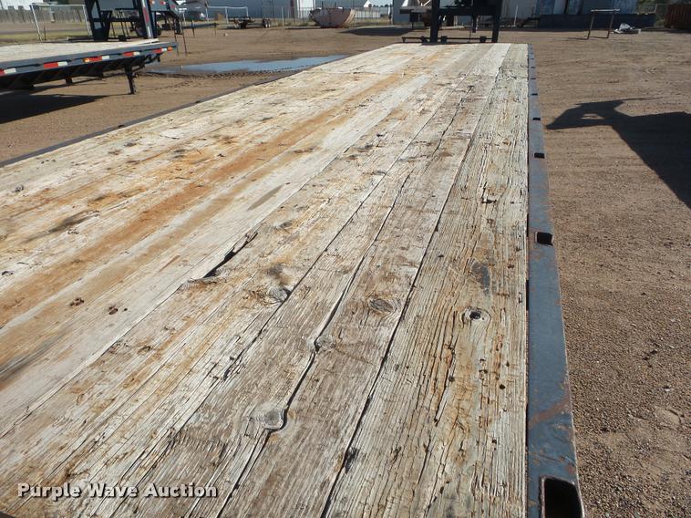 image for item L1733 1989 J-Rod equipment trailer