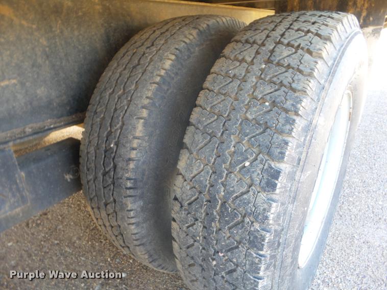 image for item L1733 1989 J-Rod equipment trailer