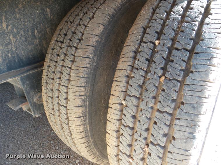 image for item L1733 1989 J-Rod equipment trailer