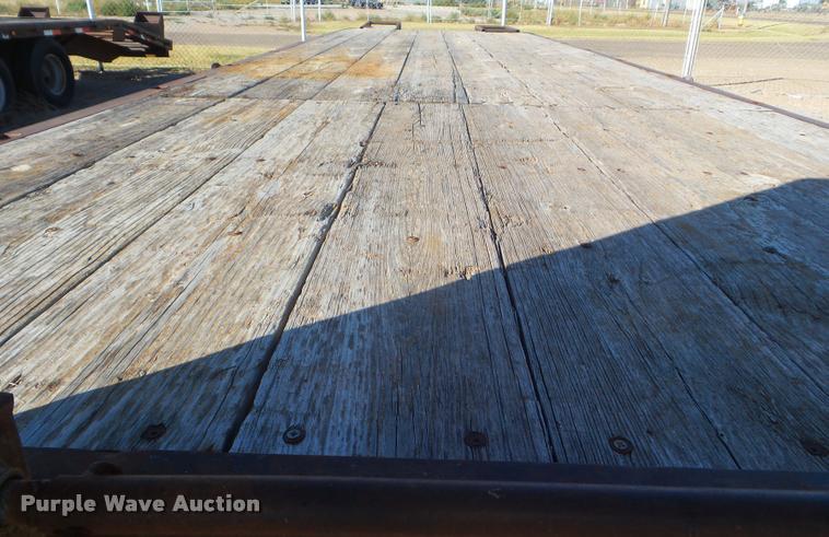 image for item L1734 1991 J-Rod equipment trailer