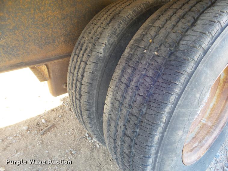 image for item L1734 1991 J-Rod equipment trailer