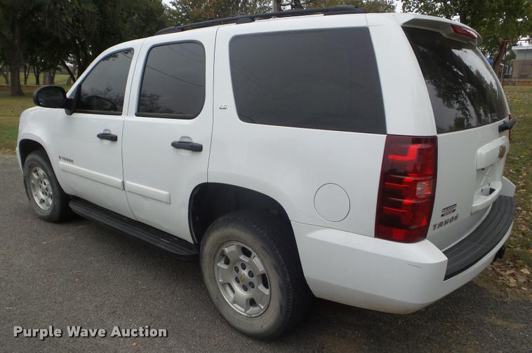 image for item L1740 2009 Chevrolet Tahoe SUV