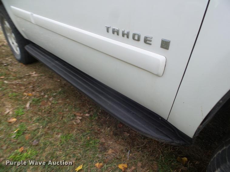 image for item L1740 2009 Chevrolet Tahoe SUV