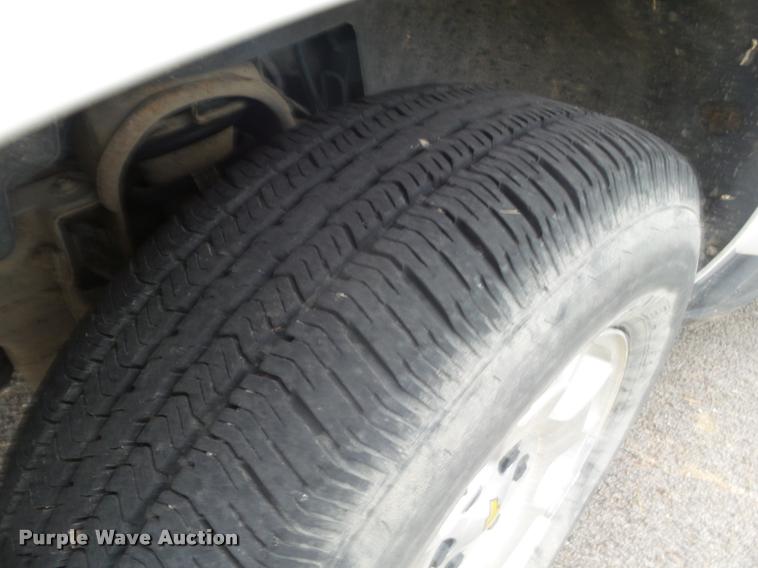 image for item L1740 2009 Chevrolet Tahoe SUV