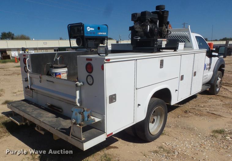 image for item L1742 2011 Ford F550 service truck