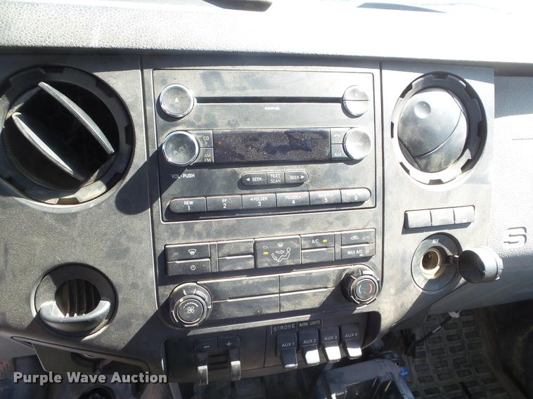 image for item L1742 2011 Ford F550 service truck