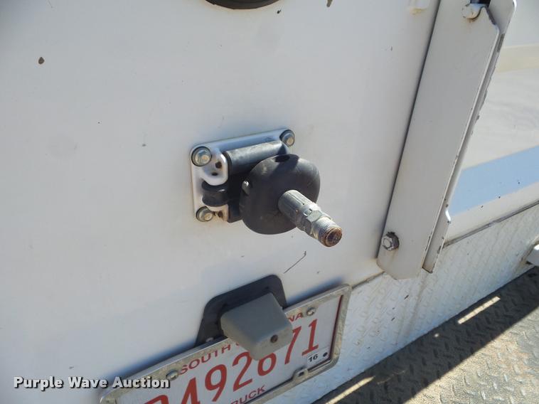 image for item L1742 2011 Ford F550 service truck