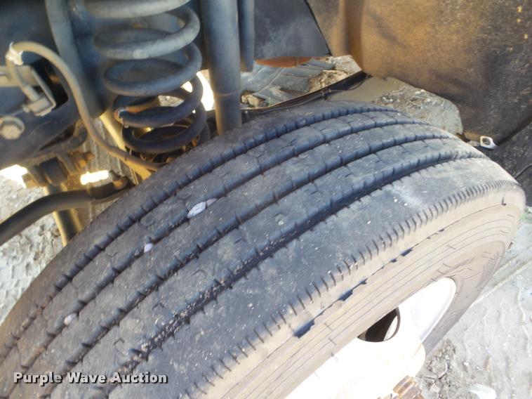 image for item L1742 2011 Ford F550 service truck