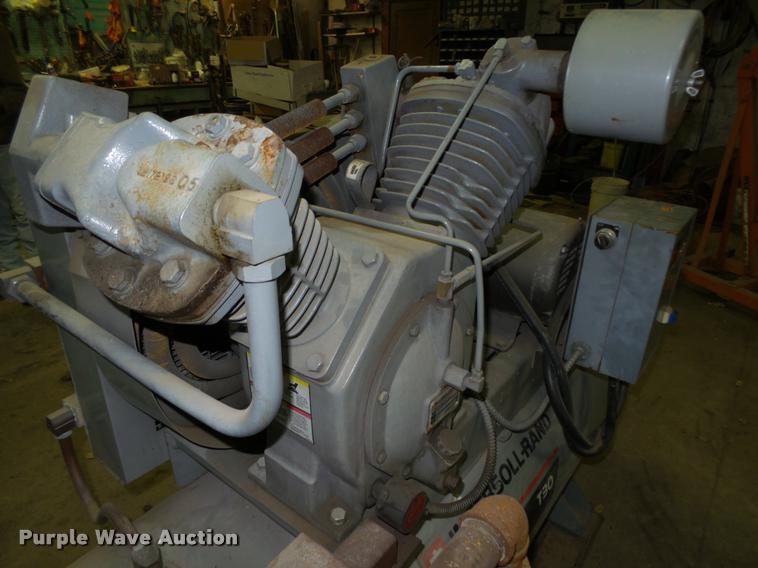 image for item L4092 1993 Ingersoll Rand T30 air compressor