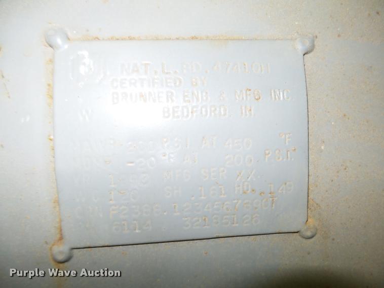 image for item L4092 1993 Ingersoll Rand T30 air compressor