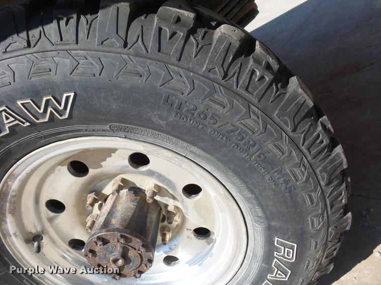 image for item L4250 1996 Ford F250 SuperCab flatbed pickup truck