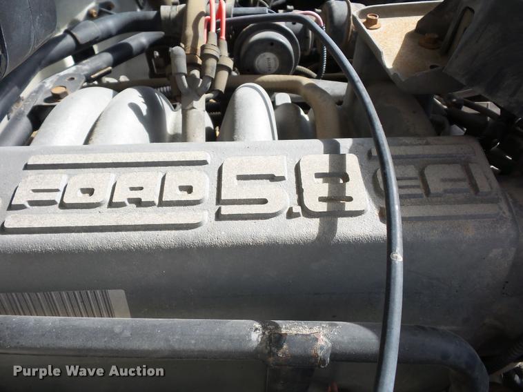 image for item L4367 1997 Ford F250 pickup truck