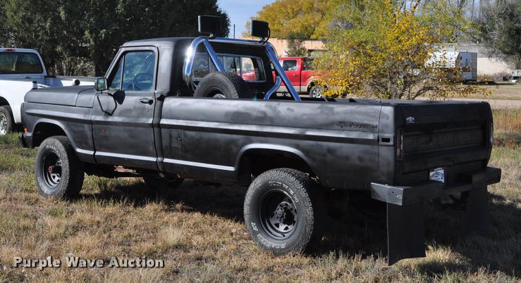 image for item L5020 1970 Ford F250 pickup truck