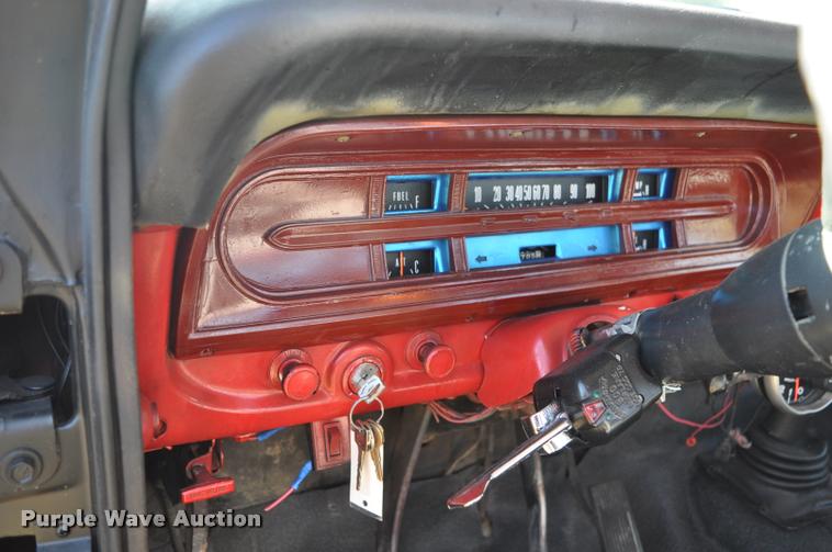 image for item L5020 1970 Ford F250 pickup truck