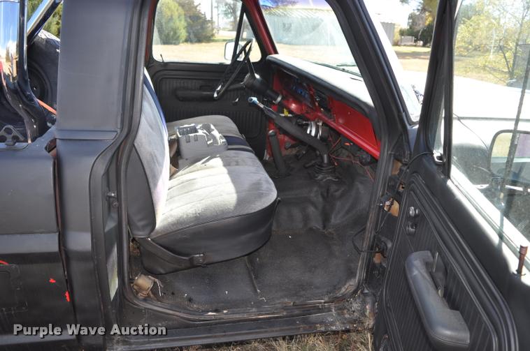 image for item L5020 1970 Ford F250 pickup truck