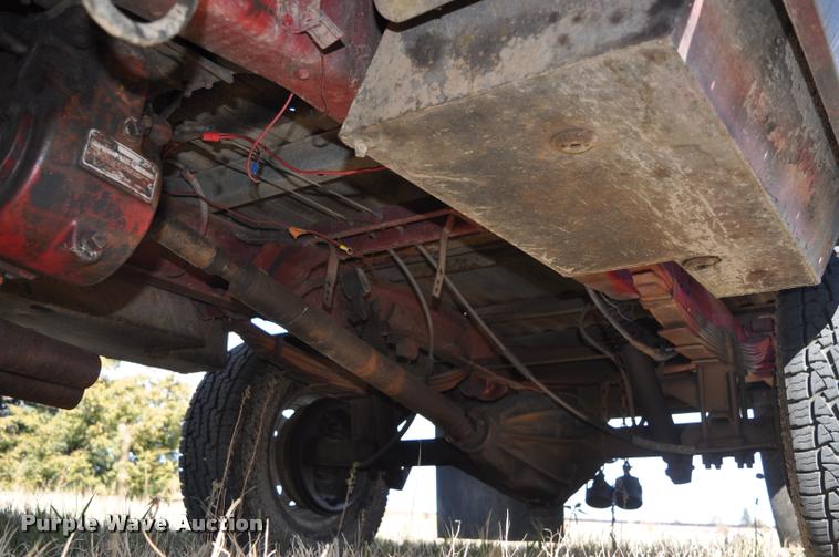 image for item L5020 1970 Ford F250 pickup truck