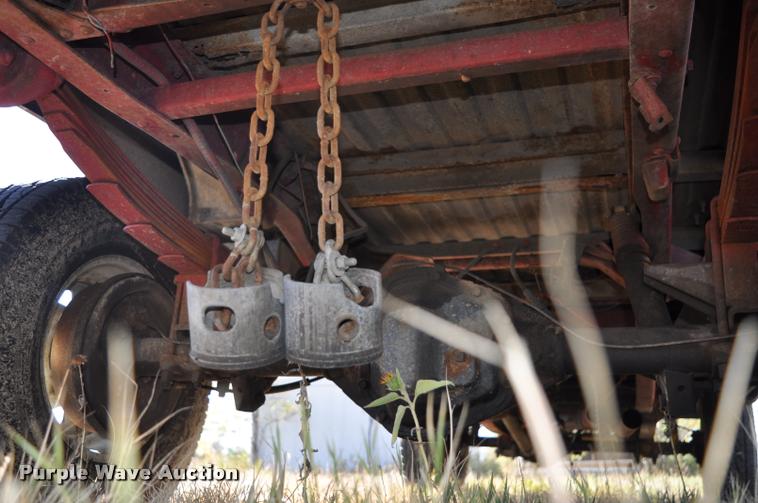 image for item L5020 1970 Ford F250 pickup truck