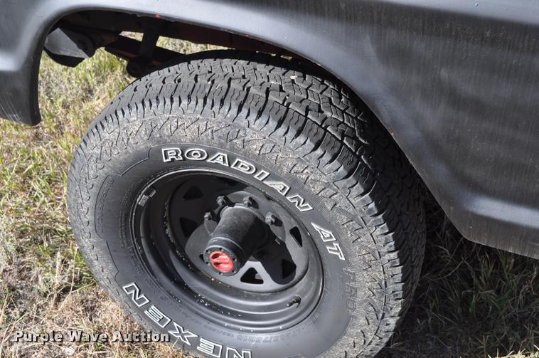 image for item L5020 1970 Ford F250 pickup truck