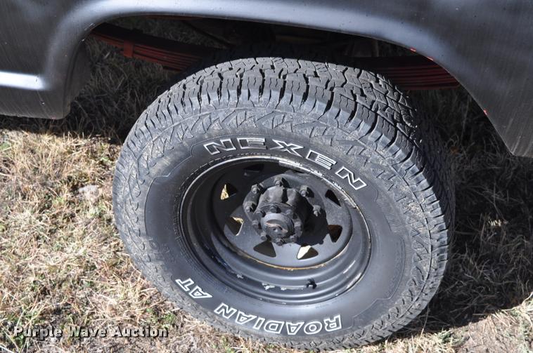 image for item L5020 1970 Ford F250 pickup truck