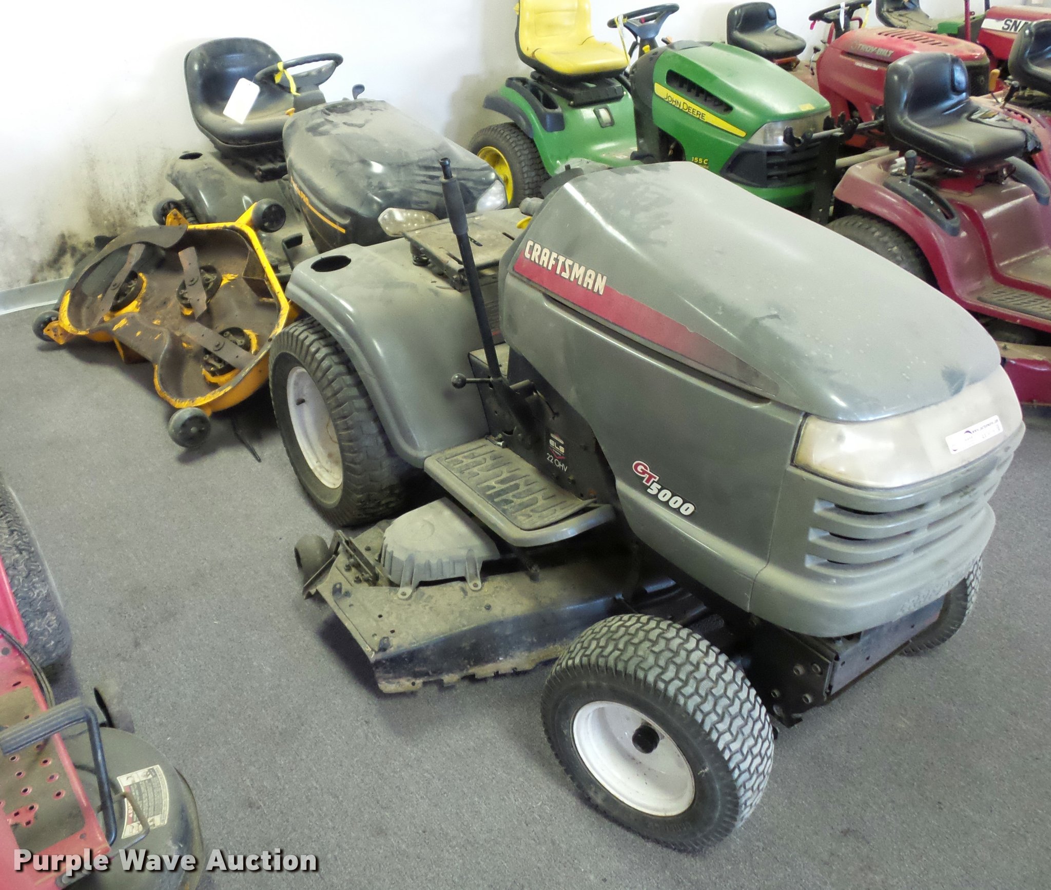 (2) lawn mowers in Desoto, MO Item AX9116 sold Purple Wave
