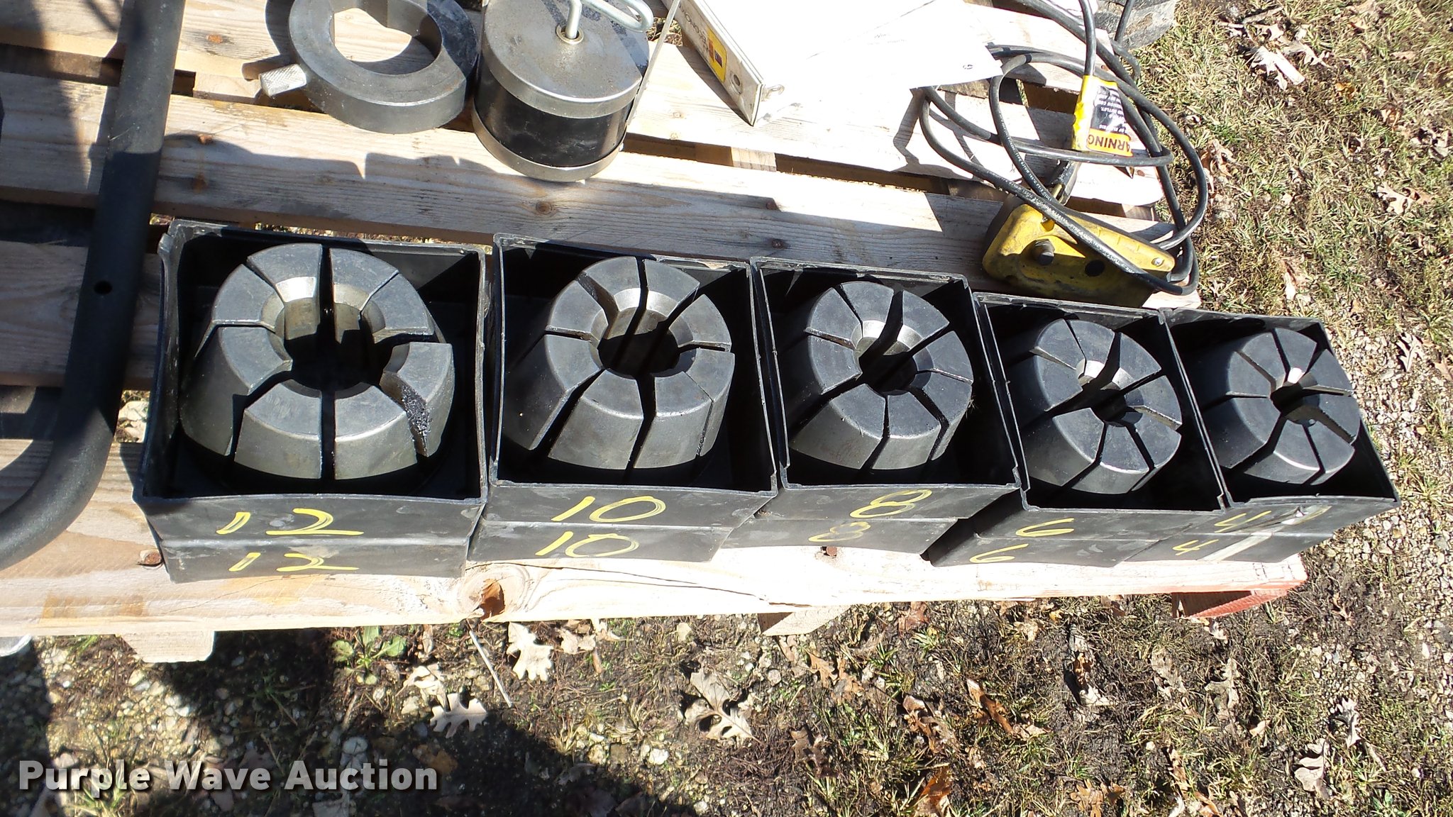 Gates Mobilecrimp 420 crimping machine in Minooka, IL Item DA8970