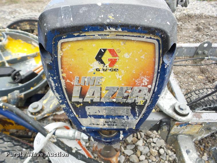 image for item AG9338 Graco Line Lazer 3900 paint striper