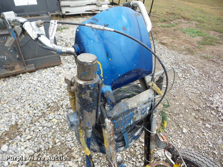 image for item AG9338 Graco Line Lazer 3900 paint striper