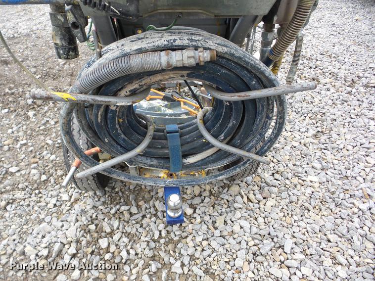 image for item AG9338 Graco Line Lazer 3900 paint striper