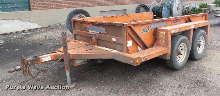 image for item AL9087 2004 JLG UT612 utility trailer