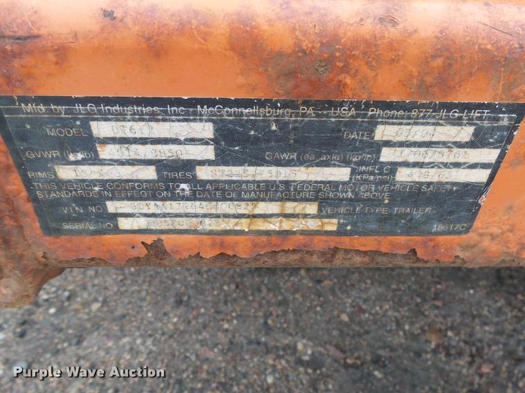 image for item AL9087 2004 JLG UT612 utility trailer