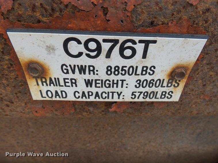image for item AL9087 2004 JLG UT612 utility trailer