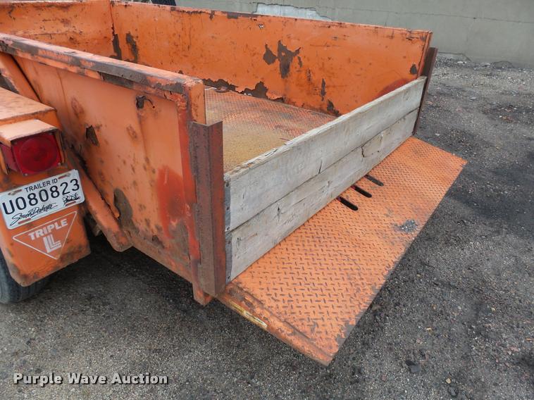 image for item AL9087 2004 JLG UT612 utility trailer