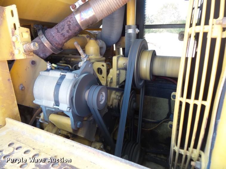 image for item BS9763 1990 Caterpillar 953 track loader