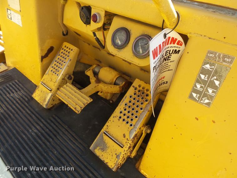 image for item BS9763 1990 Caterpillar 953 track loader