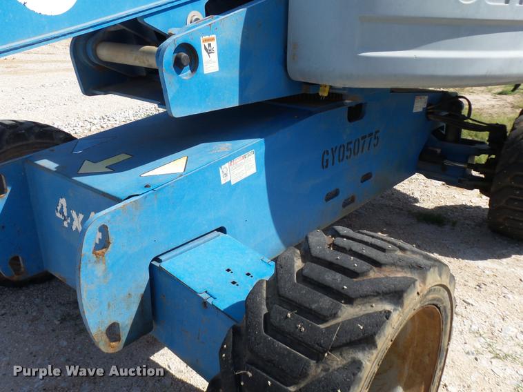 image for item BU9750 2005 Genie S60 boom lift