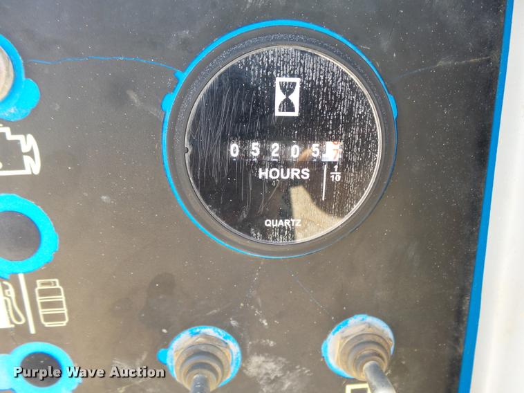 image for item BU9750 2005 Genie S60 boom lift