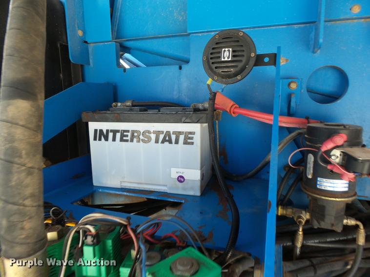 image for item BU9750 2005 Genie S60 boom lift