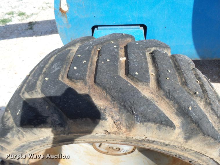 image for item BU9750 2005 Genie S60 boom lift