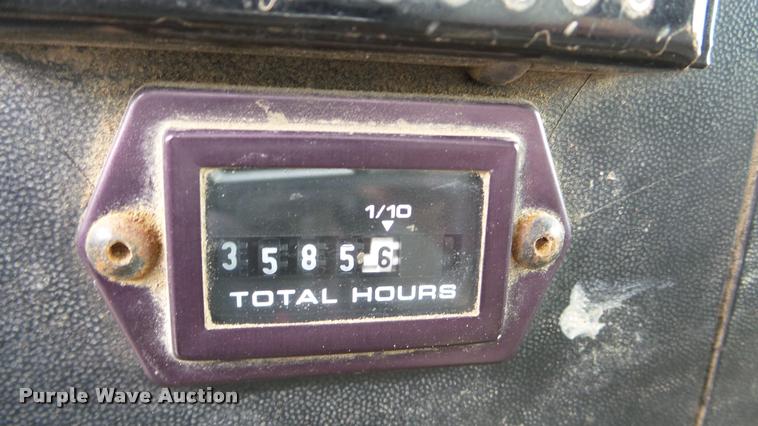 image for item DA2886 2000 Ford F750 Super Duty dump truck