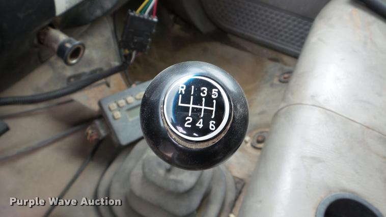 image for item DA2886 2000 Ford F750 Super Duty dump truck