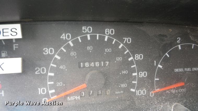 image for item DA2886 2000 Ford F750 Super Duty dump truck