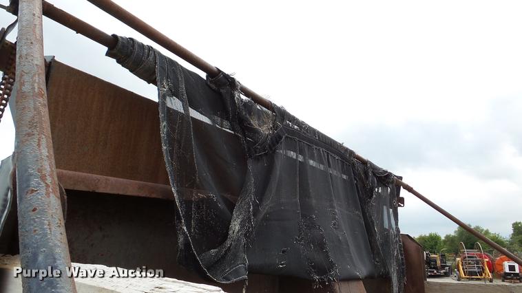 image for item DA2886 2000 Ford F750 Super Duty dump truck