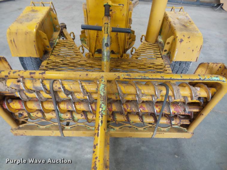 image for item DA3920 Dig-r-mobile 550 test hole drill