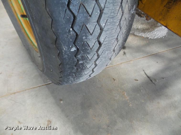 image for item DA3920 Dig-r-mobile 550 test hole drill