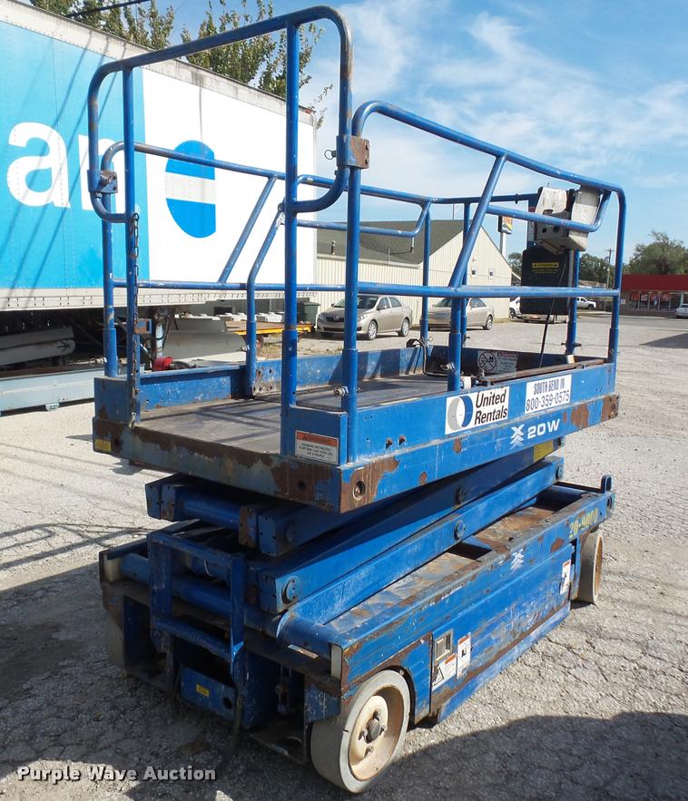 image for item DA3930 Up Right X20W scissor lift