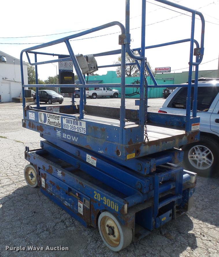 image for item DA3930 Up Right X20W scissor lift