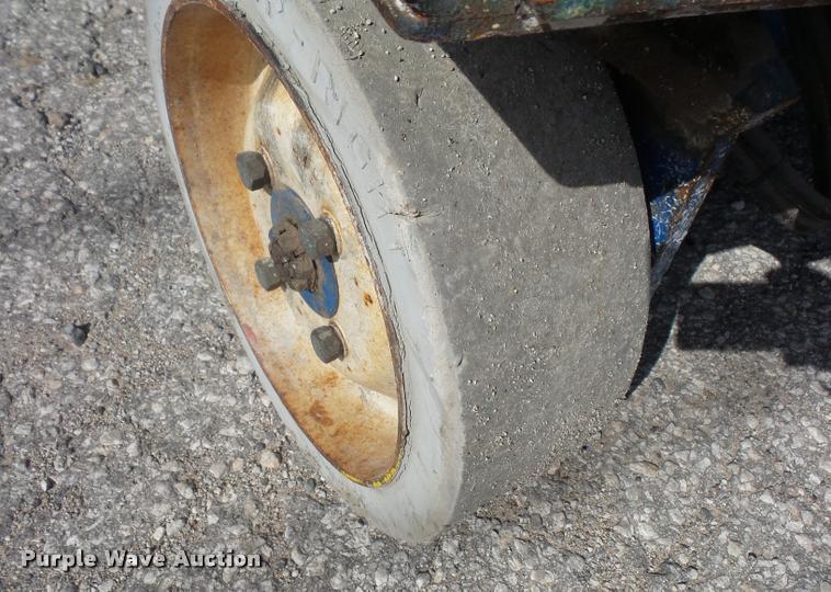 image for item DA3930 Up Right X20W scissor lift