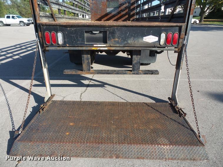 image for item DA3934 2000 International 4900 flatbed truck