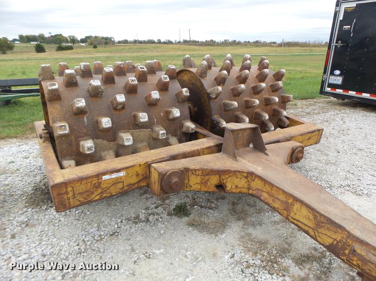 image for item DA9252 Double drum sheeps foot roller