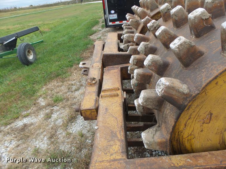 image for item DA9252 Double drum sheeps foot roller